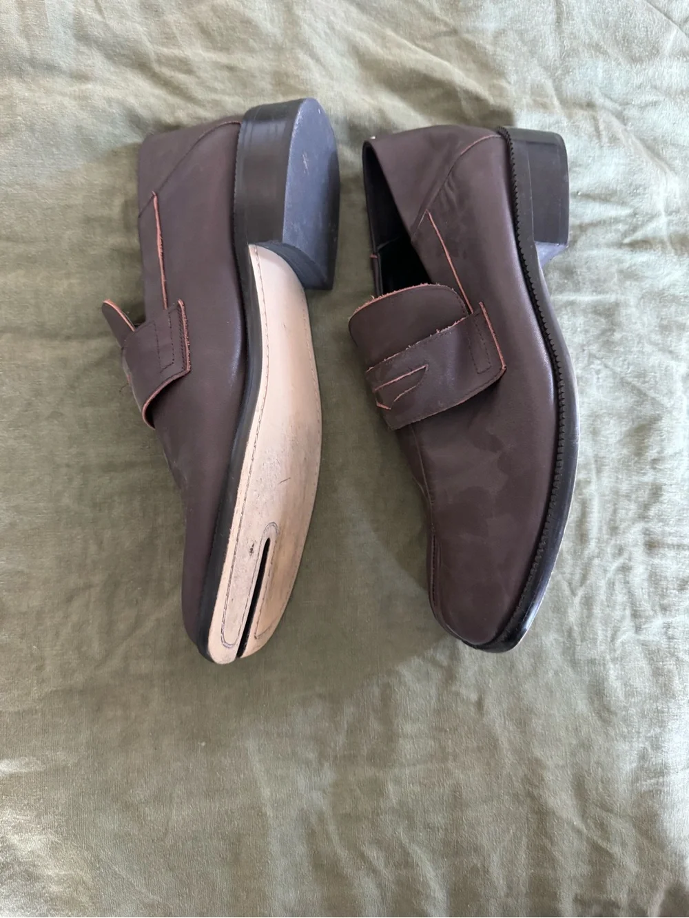 Men's Split-Toe Leather Slip-On Loafers in Brown